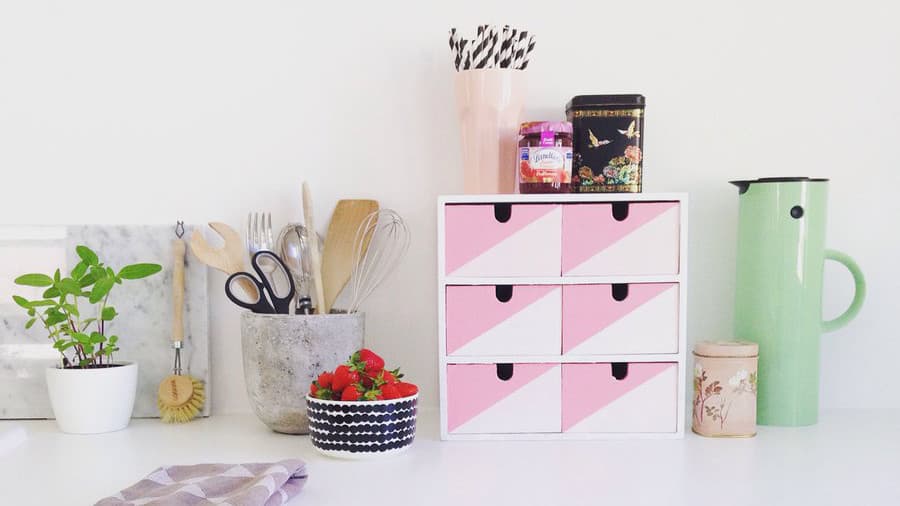 Gestaltungsideen für die Mini-Kommode Ikea Moppe