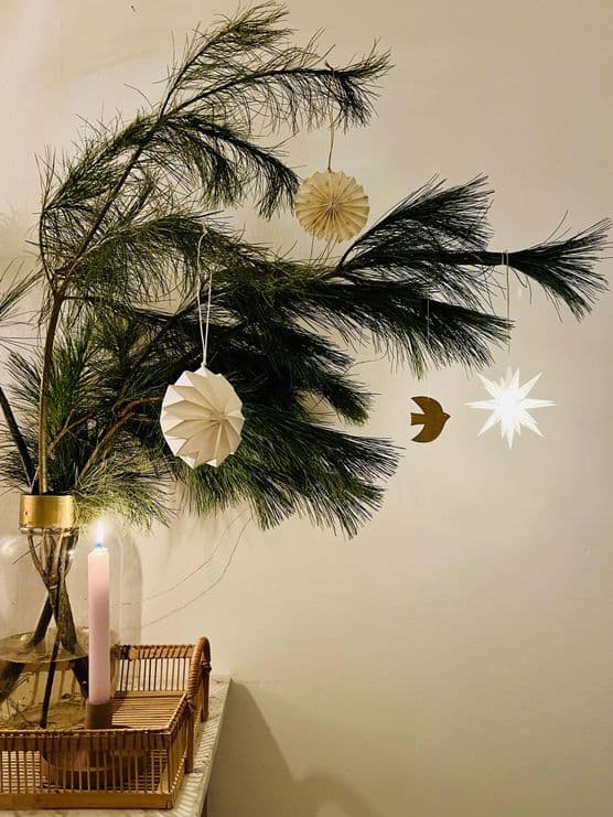 Weihnachtssterne basteln & Deko Ideen